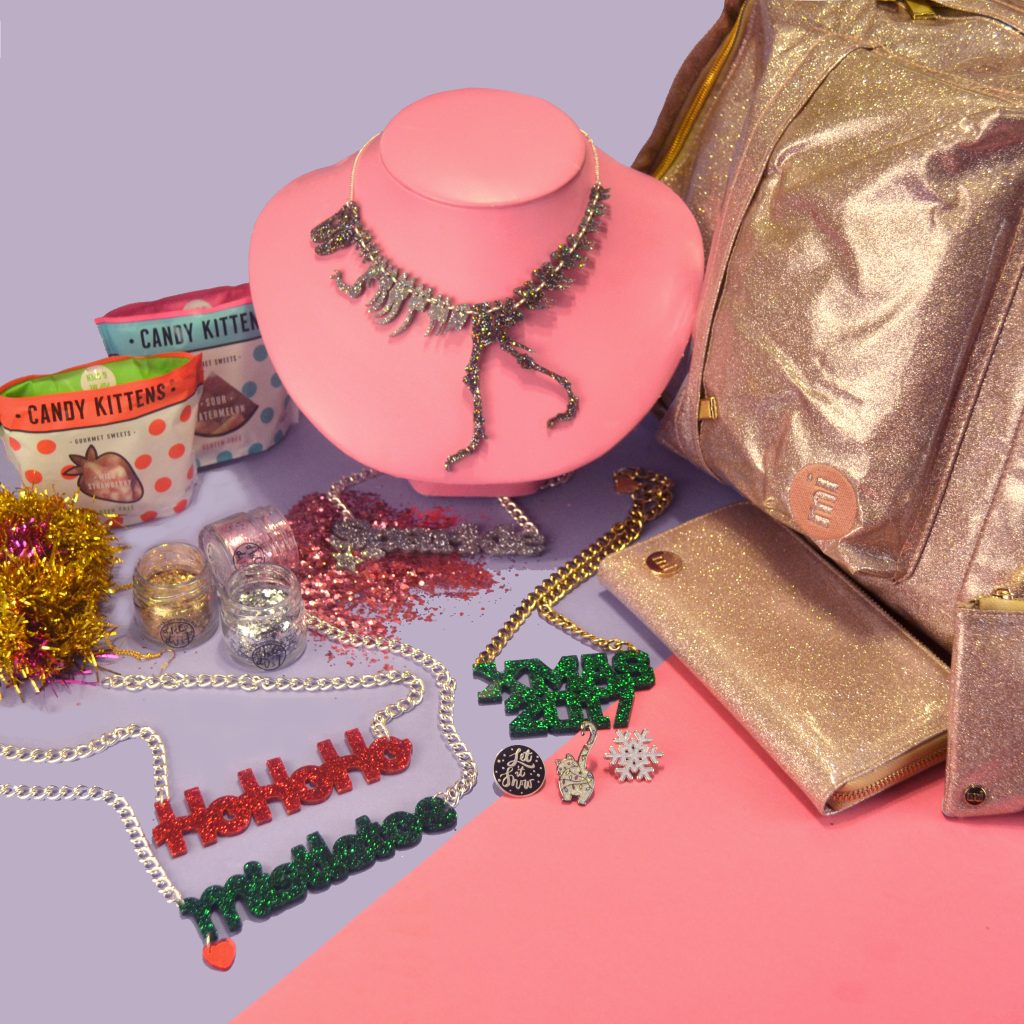 WIN A SPARKLING CHRISTMAS BUNDLE!