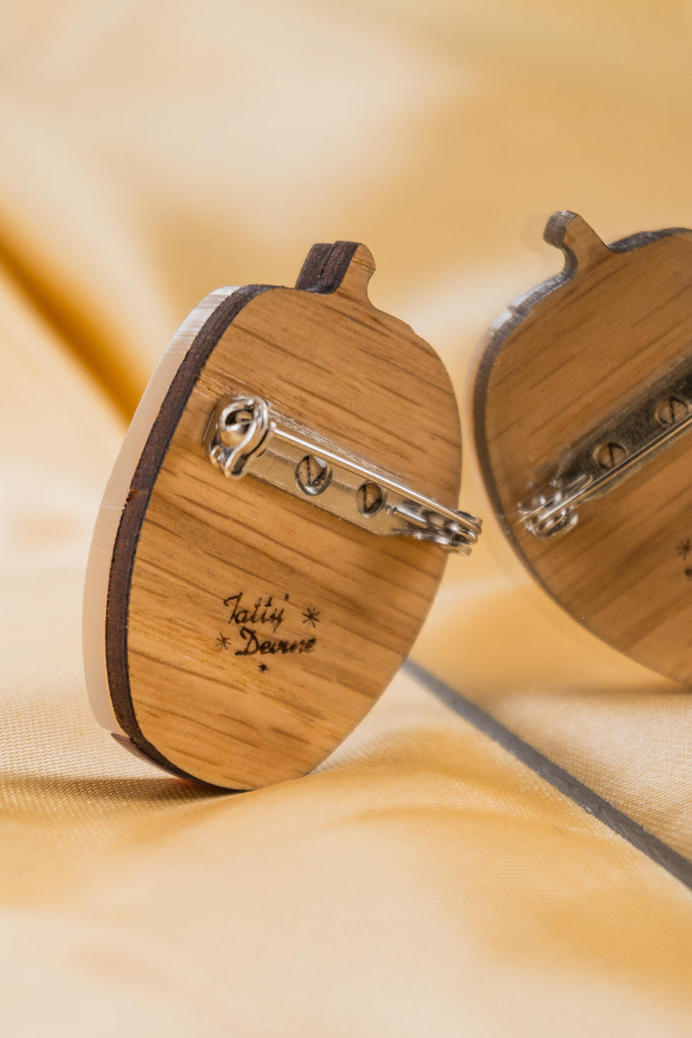 Apple Of Discord Back