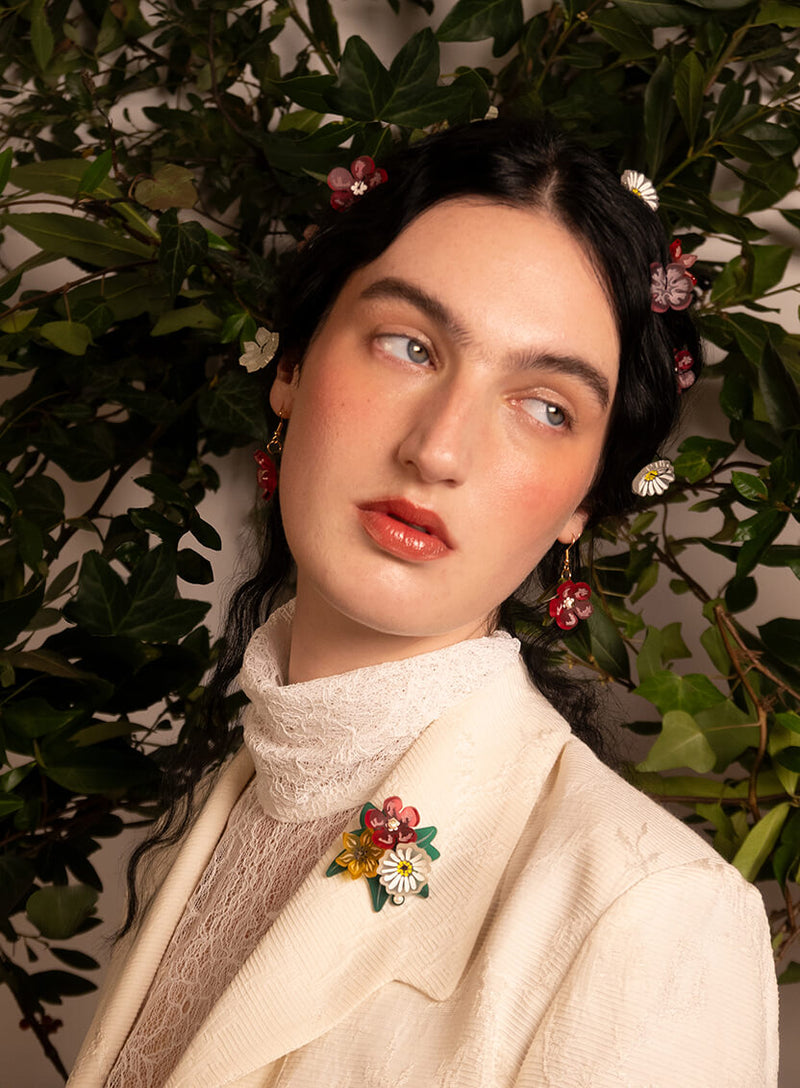 Primavera Flowers Brooch Model