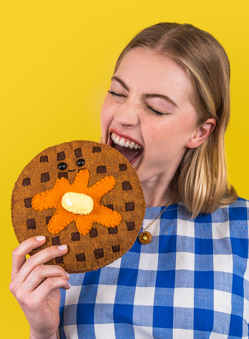 Waffle Pendant Necklace