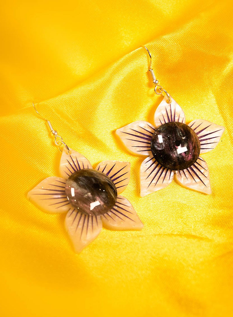 Tatty Devine Belladonna Flower Earrings