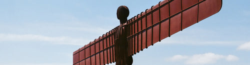 Howay man, it's the Angel of the North Necklace!
