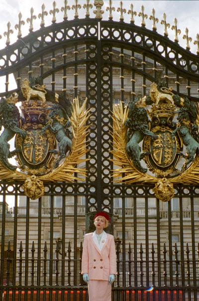 Behind the scenes at Buckingham Palace!