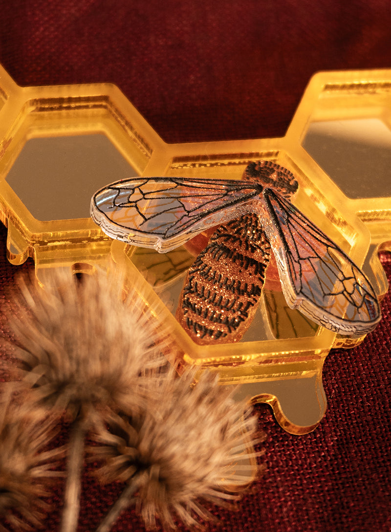 Glistening Honeycomb Necklace