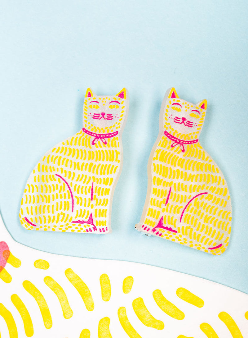 Cat Wearing A Ribbon Brooches The Printed Peanut
