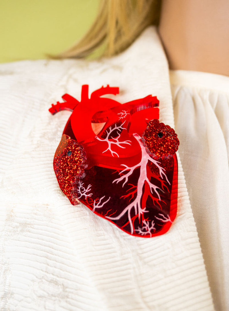 Eternal Heart Brooch Closeup