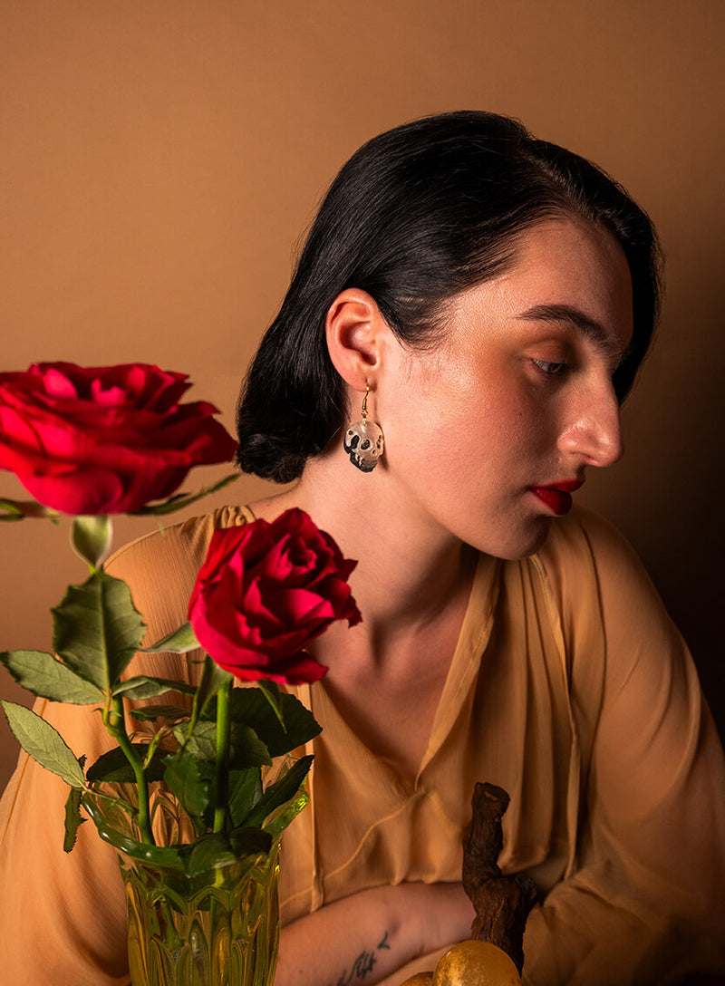 Vanitas Skulls Earrings Model