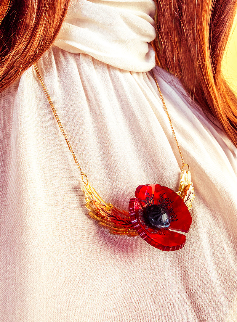Wild Poppy Small Necklace