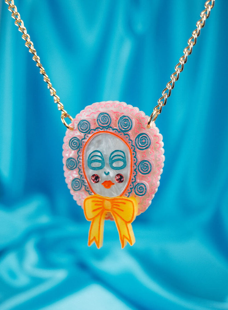 Ancestry Bonnet Necklace