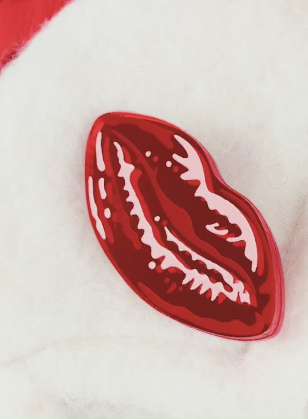 Jelly Lips Brooch