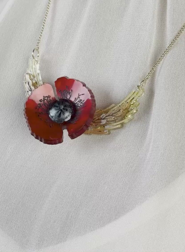 Wild Poppy Small Necklace