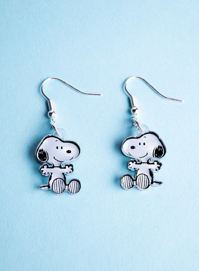 Snoopy Hug Earrings