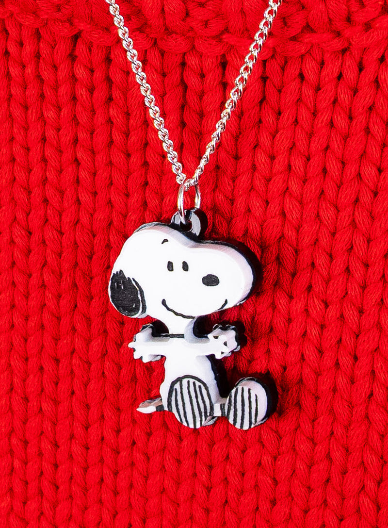 Snoopy Hug Pendant