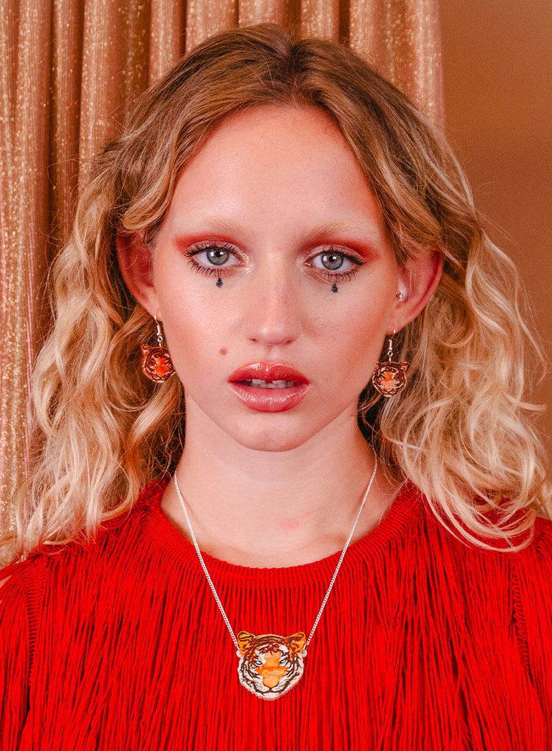 Tiger Small Necklace - Pearl Aryclic